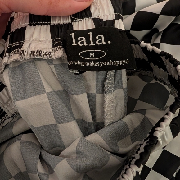 Lala Black and White Checkered Satin Set - Picture 3 of 3